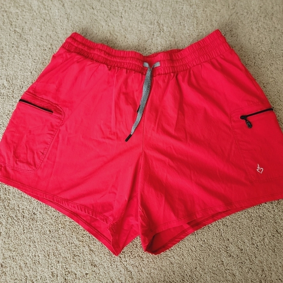 2/$20 Torrid Happy Camper Ripstop Active Cargo Short With Zip 1 - Picture 2 of 9
